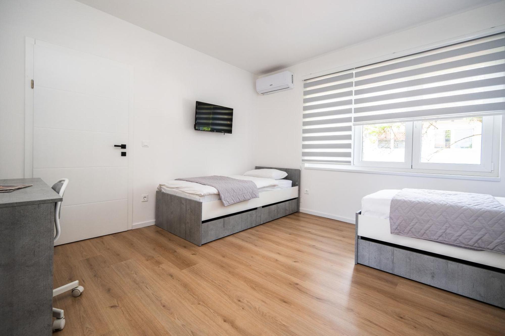 Bright 2Bdr Apartment With Balcony - Free Parking Σαράγεβο Εξωτερικό φωτογραφία